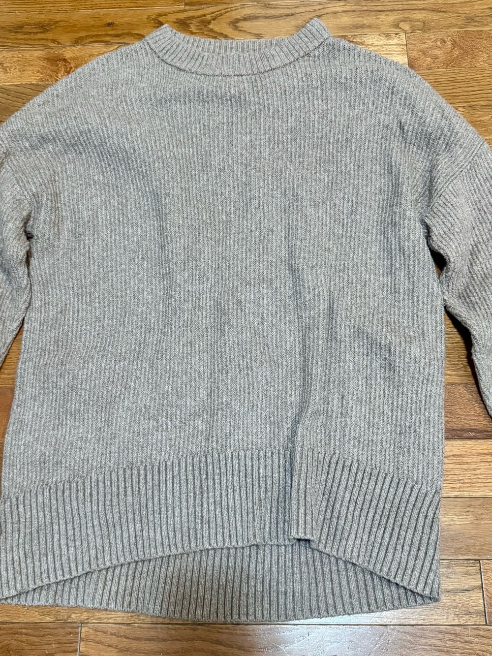 Cozy Women's beige Rib-Knit Sweater